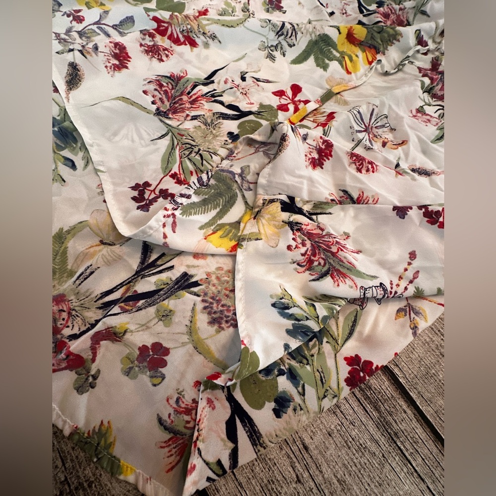 Women’s long sleeve floral print blouse - Picture 5 of 9